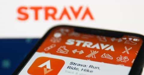 Skeezy New Trend: Teens in Indonesia Profit as Strava ‘Surrogates’ by Logging Runs for Others